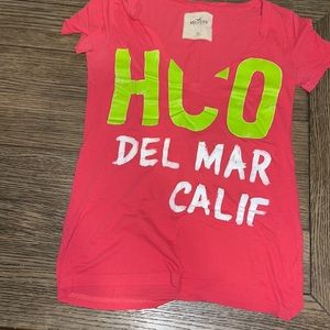 **USED** HOLLISTER TSHIRT
